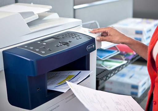 Read more about the article Invest In A Commercial Copier To Increase Your Office’s Productivity